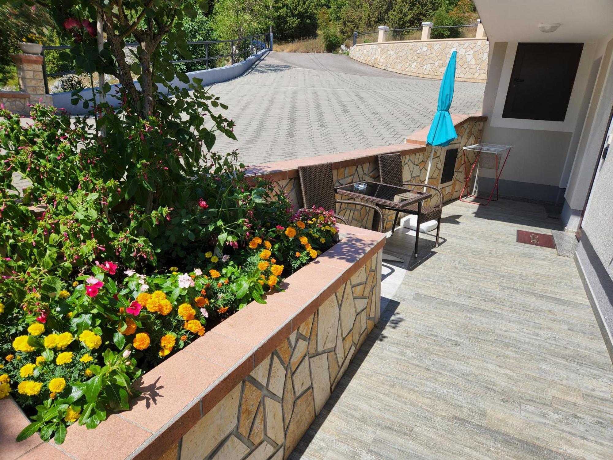 Apartment Podini Brseč Buitenkant foto