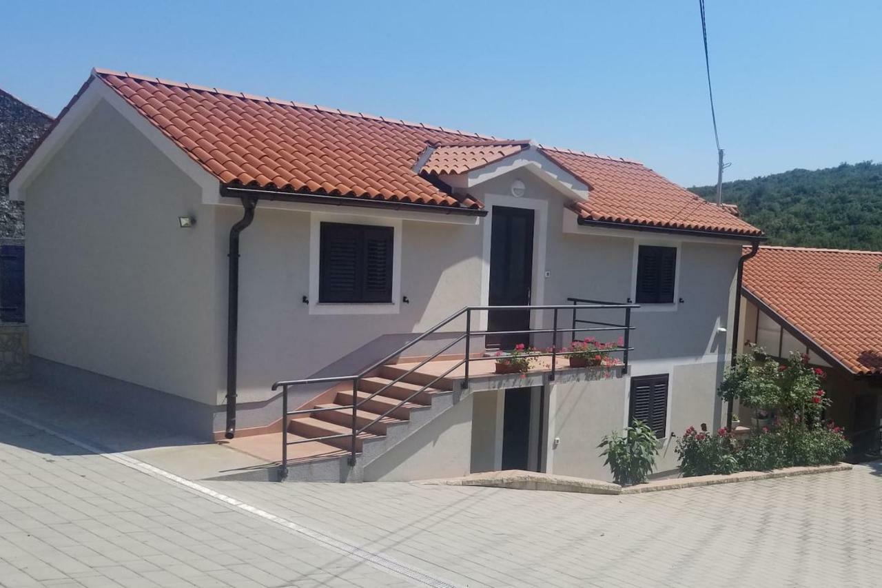 Apartment Podini Brseč Buitenkant foto